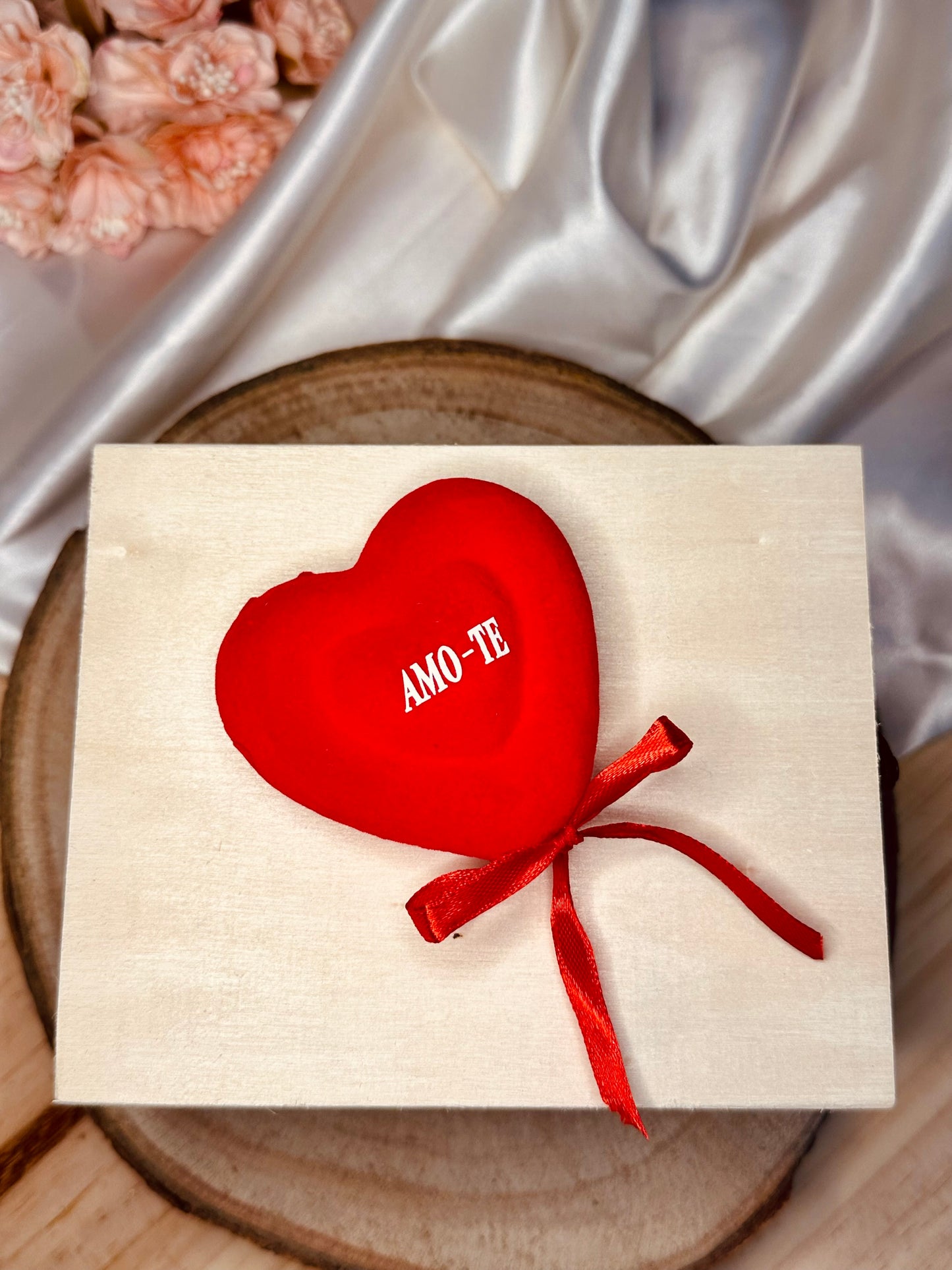 Caixa com Porta-chaves Peluche