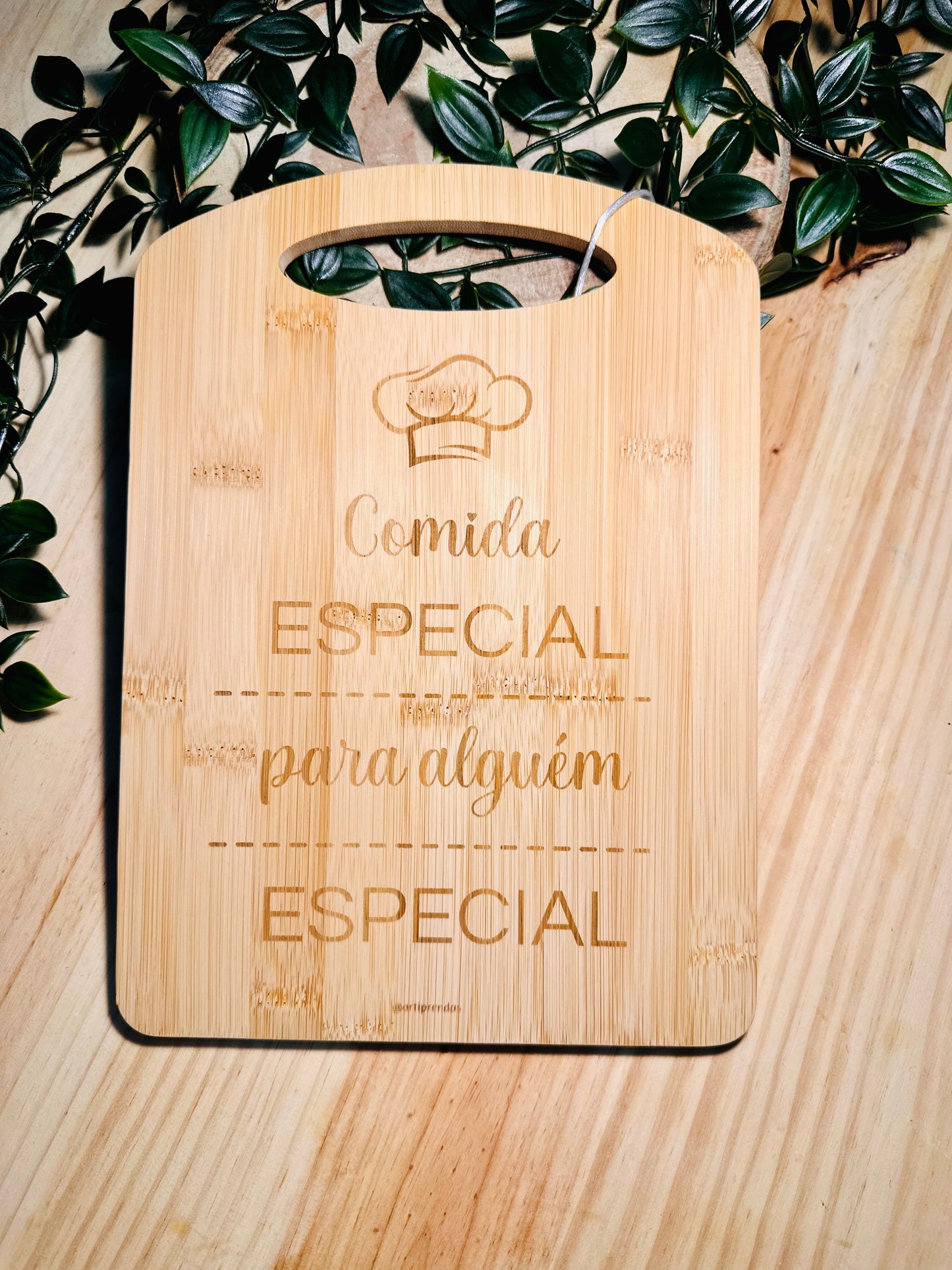 Tábua - Comida especial para alguém especial.