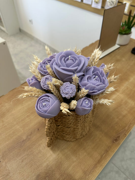 Cesta Grande Orelhas c/Velas Roxas