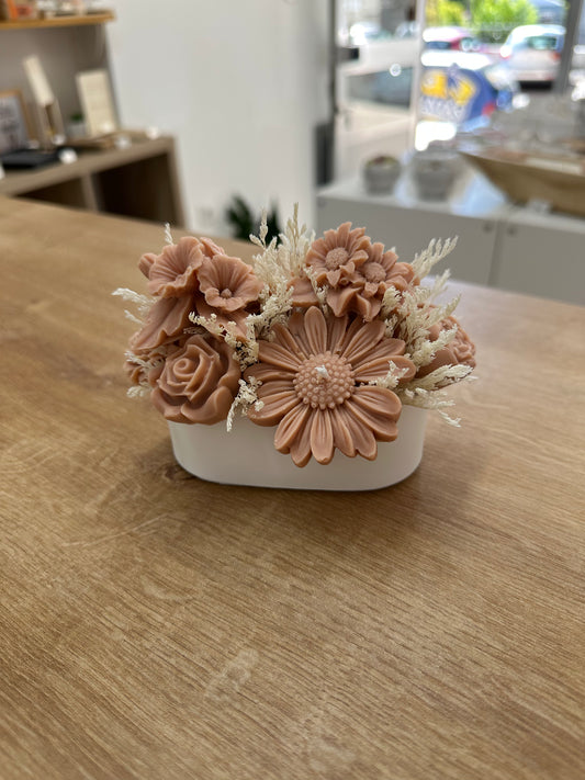 Pote Oval Gesso c/Velas Beges